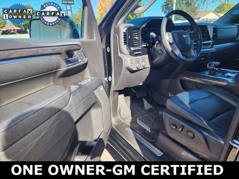 Certified 2024 Chevrolet Silverado 1500 LTZ w/ Technology Package image 24