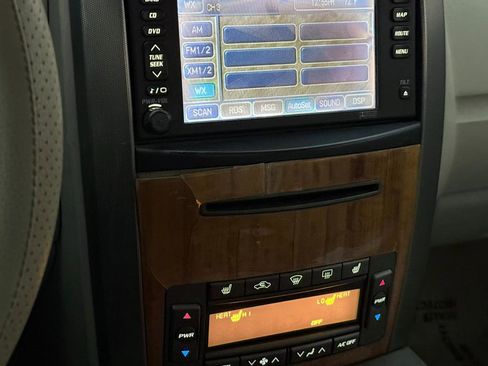 Used 2006 Cadillac XLR RWD image 30