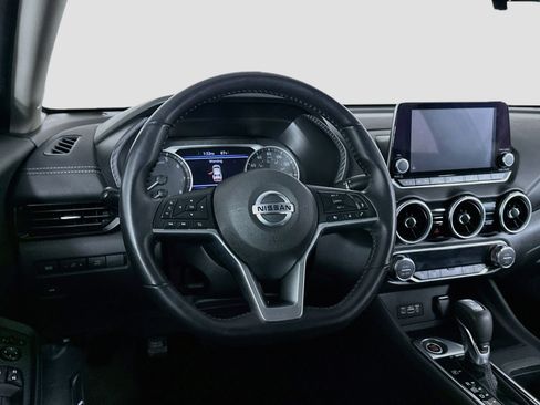 Used 2021 Nissan Sentra SV FWD image 18