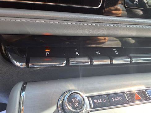 Used 2020 Lincoln Aviator Reserve image 18