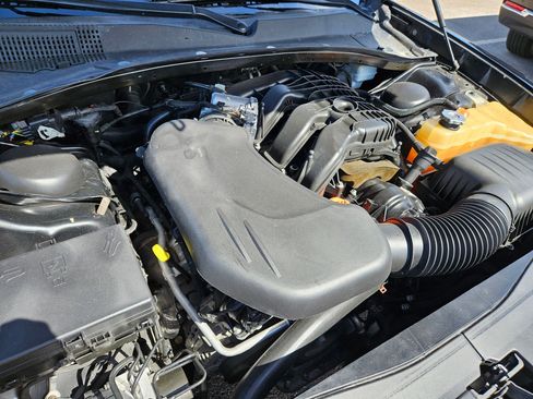 Used 2012 Dodge Charger SE RWD image 31