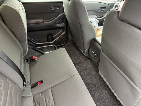 New 2026 Nissan Frontier PRO-4X w/ Pro-4x Convenience Package image 17