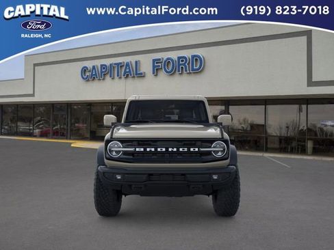 New 2026 Ford Bronco Outer Banks w/ Sasquatch Package image 6