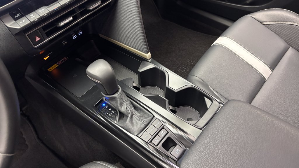 Certified 2026 Toyota Camry SE FWD image 24