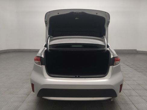 Used 2022 Toyota Corolla LE FWD image 29