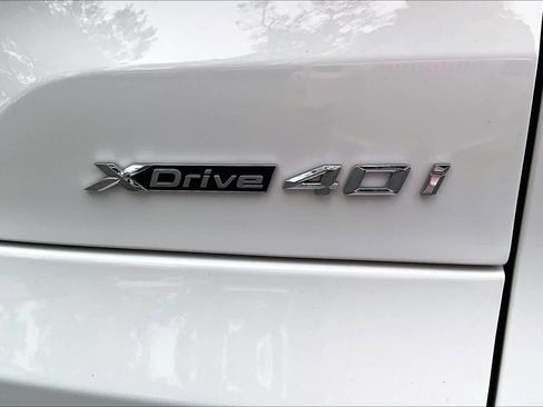 Used 2021 BMW X5 xDrive40i w/ Premium Package 3 image 8