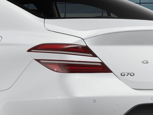 Used 2026 Genesis G70 2.5T Prestige RWD image 10