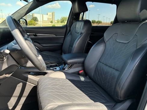 Used 2024 Kia Telluride SX Prestige X-Line AWD/4WD image 11