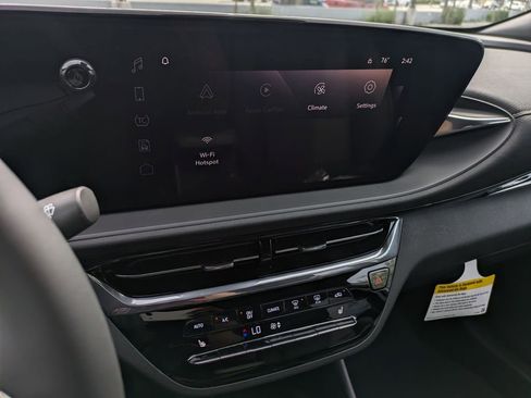 New 2026 Buick Envista Avenir image 25