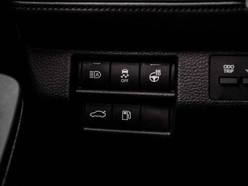 Used 2020 Toyota Avalon Touring w/ All Weather Liner Package FWD image 33