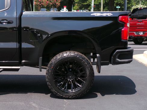 Used 2025 Chevrolet Silverado 1500 RST w/ Dark Appearance Package AWD/4WD image 28