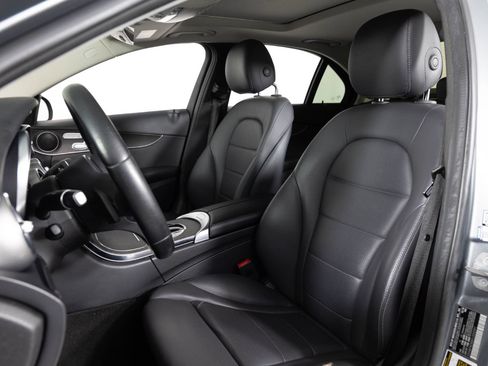 Used 2019 Mercedes-Benz C 300 Sedan w/ Premium Package image 16