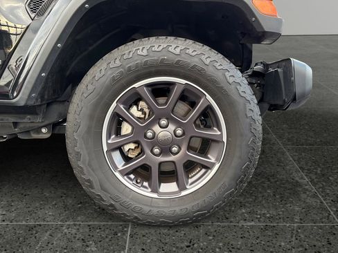 Used 2021 Jeep Wrangler Sport image 9