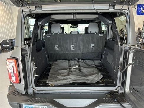 Used 2023 Ford Bronco Badlands w/ Sasquatch Package image 16