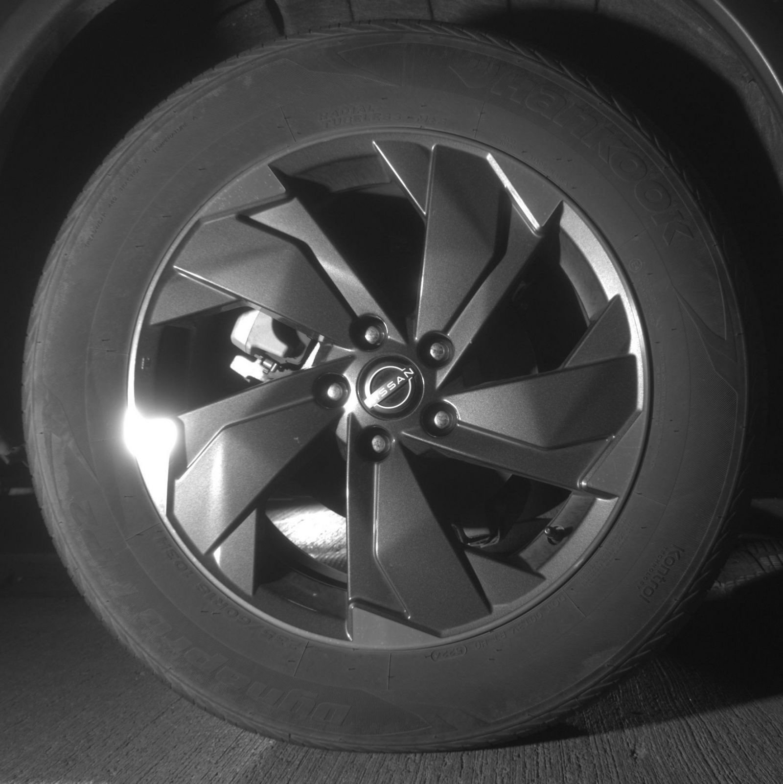 Used 2025 Nissan Rogue SV AWD/4WD image 18