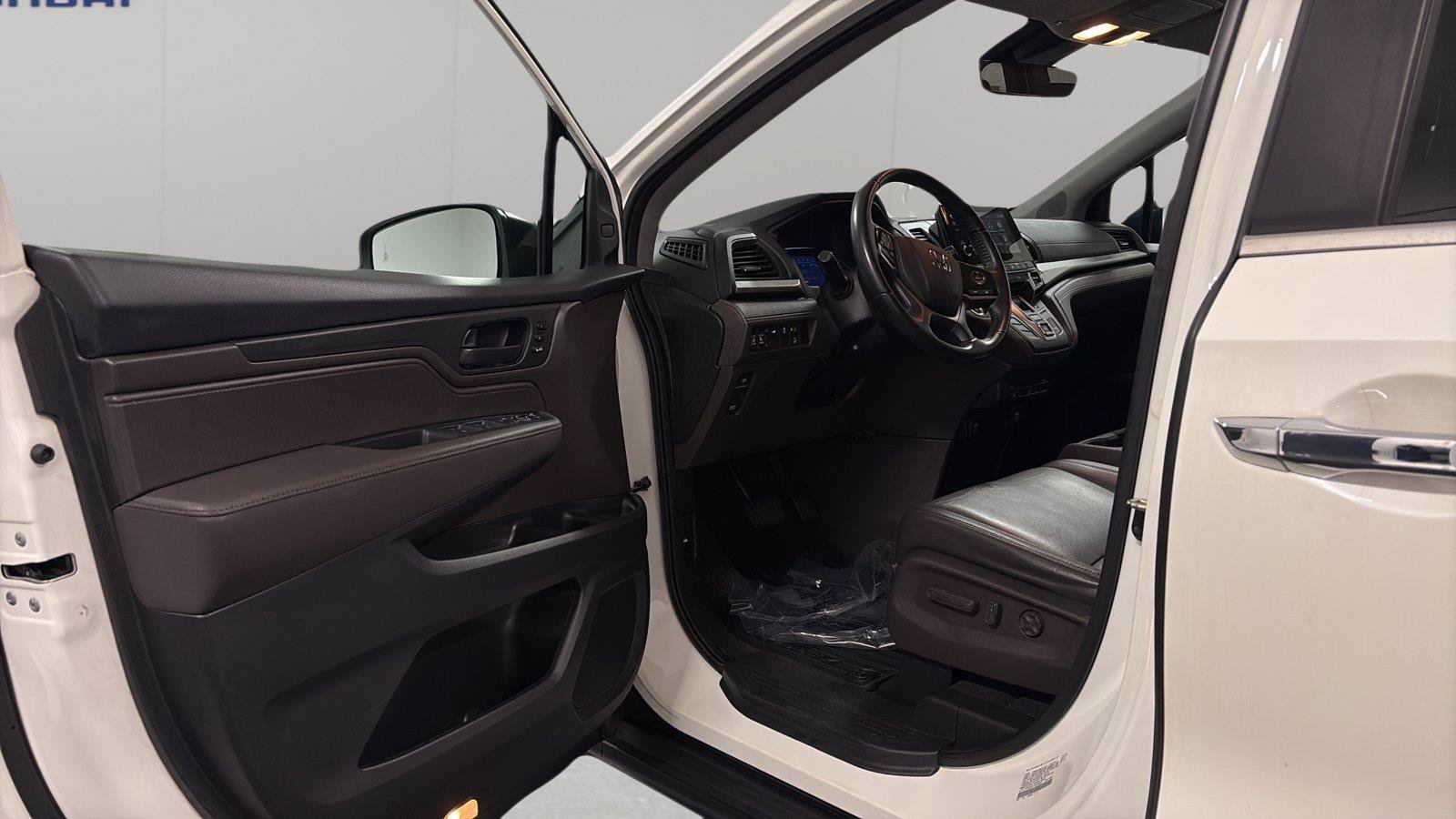 Used 2018 Honda Odyssey EX-L image 24