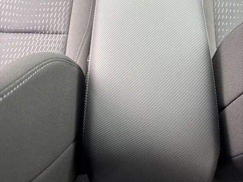 New 2026 Chevrolet Equinox LT w/ Safety and Technology Package AWD/4WD image 19