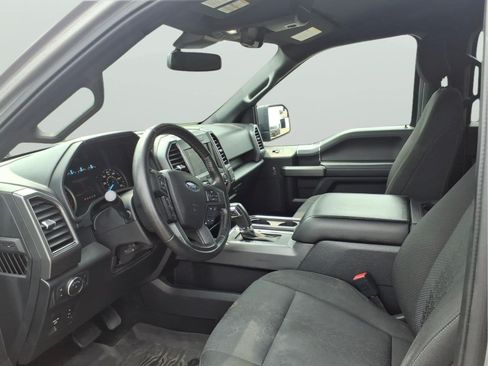 Used 2020 Ford F150 XLT w/ Equipment Group 302A Luxury AWD/4WD image 11