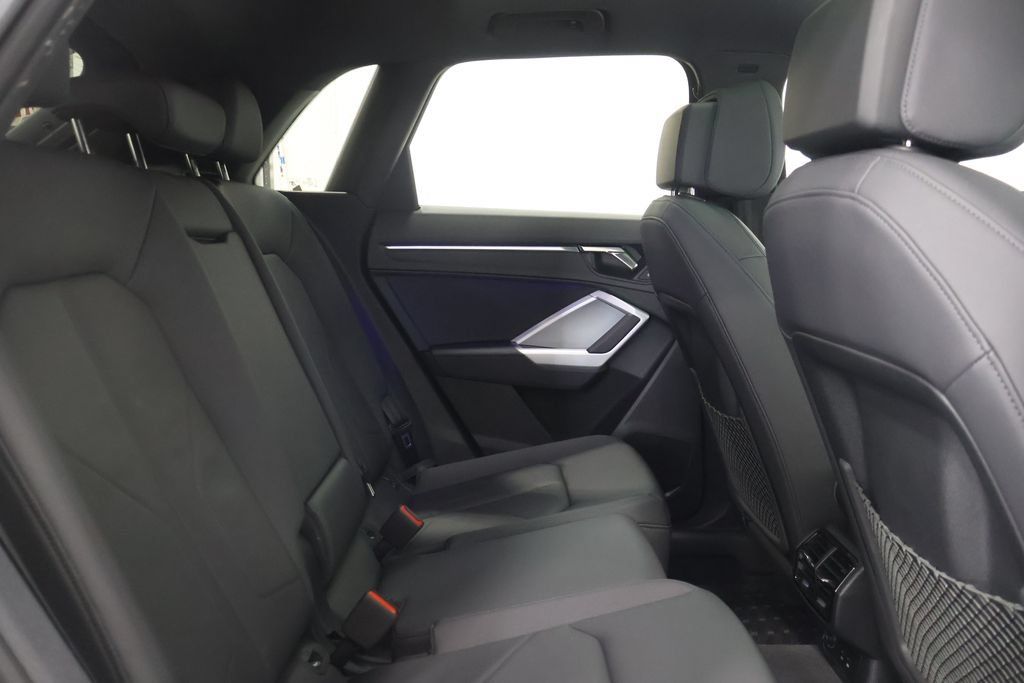 Certified 2023 Audi Q3 2.0T Premium Plus w/ Premium Plus Package AWD/4WD image 24