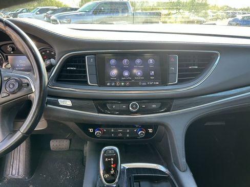 Used 2021 Buick Enclave Preferred image 24