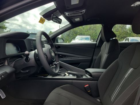 New 2026 Hyundai Elantra Sport FWD image 15