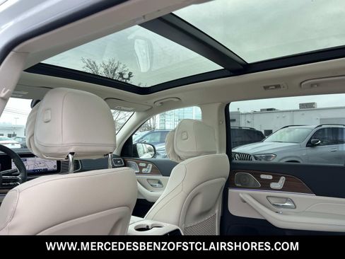 New 2026 Mercedes-Benz GLS 450 4MATIC image 15