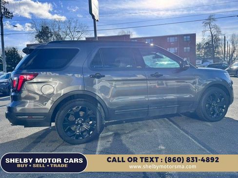 Used 2019 Ford Explorer Sport w/ Ford Safe & Smart Package image 5