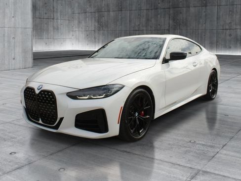 Used 2023 BMW M440i Coupe w/ Premium Package RWD image 12