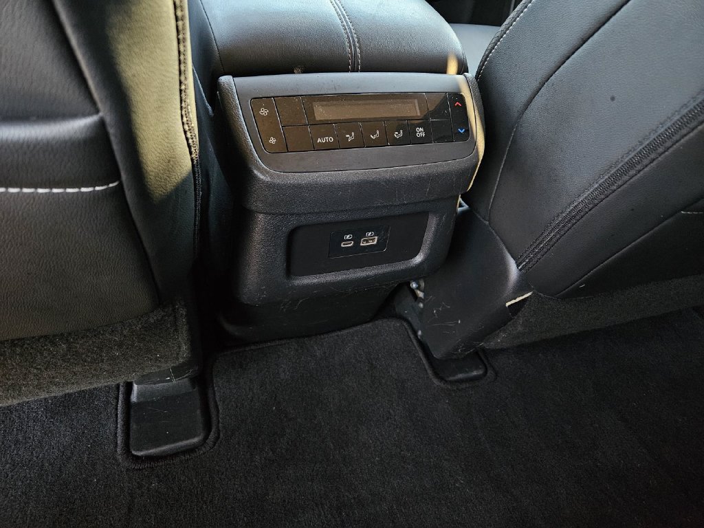 Certified 2024 Nissan Pathfinder SL FWD image 13