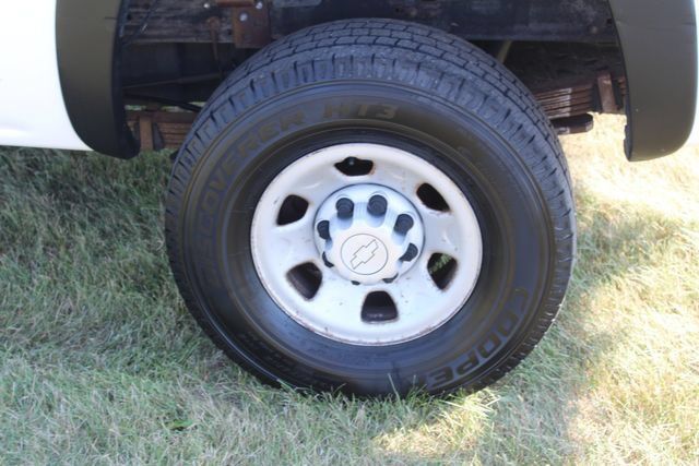 Used 2007 Chevrolet Silverado 3500 4x4 Regular Cab w/ Skid Plate Package image 20