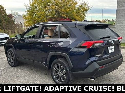 Used 2022 Toyota RAV4 XLE Premium image 4