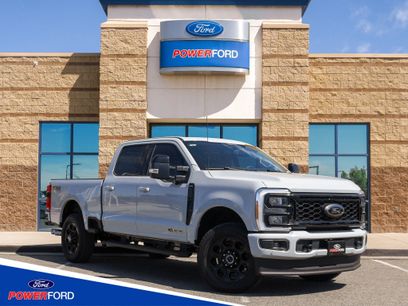 New 2026 Ford F250 Lariat w/ Black Appearance Package