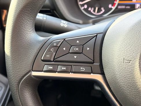 Used 2025 Nissan Sentra SV FWD image 12