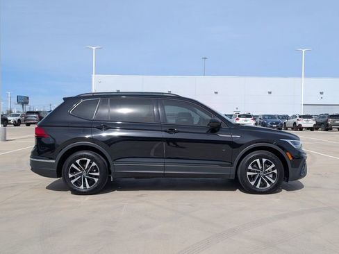 Used 2024 Volkswagen Tiguan S image 6