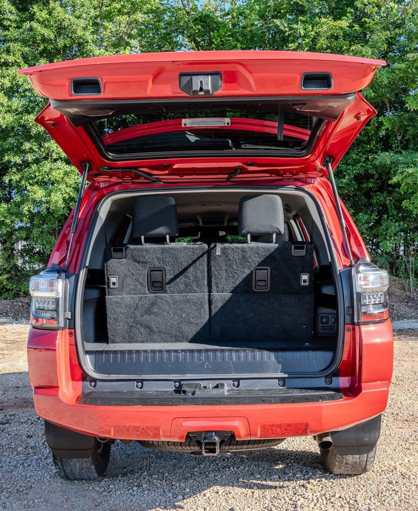 Used 2021 Toyota 4Runner SR5 AWD/4WD image 9