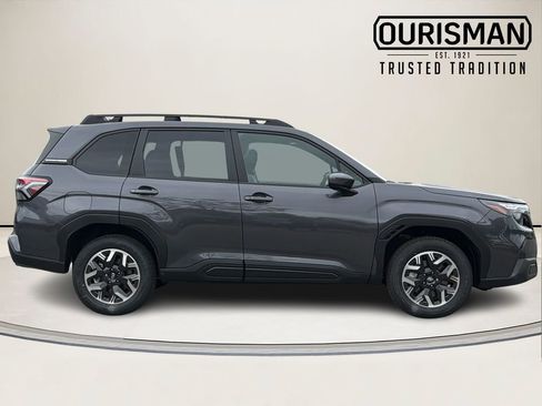 New 2026 Subaru Forester Premium AWD/4WD image 2