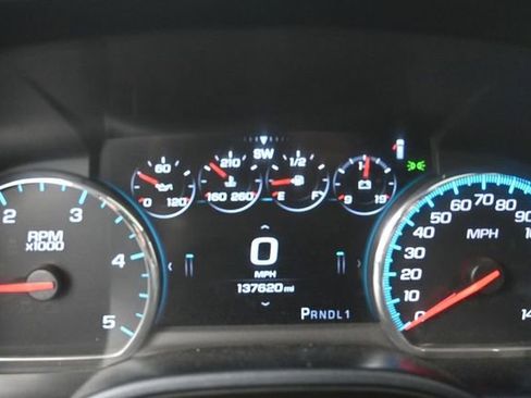 Used 2019 GMC Sierra 2500 Denali w/ Duramax Plus Package AWD/4WD image 16