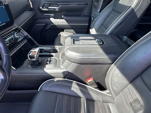 Used 2022 GMC Sierra 1500 AT4X AWD/4WD image 19