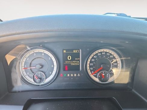 Used 2016 RAM 1500 Tradesman image 19