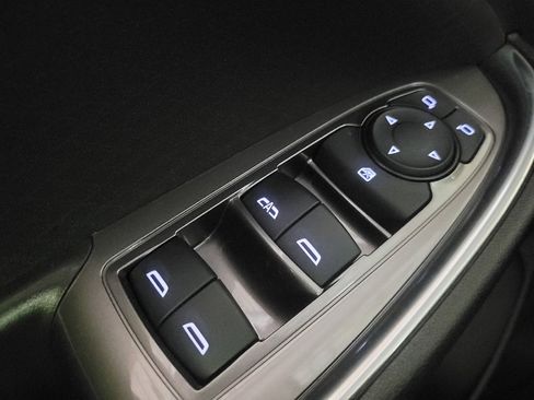 Used 2022 Chevrolet Malibu LT FWD image 27