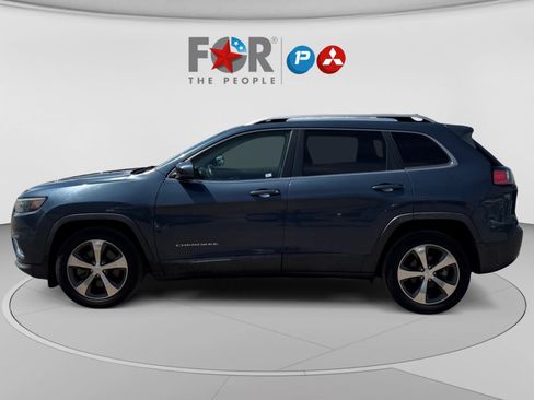 Used 2020 Jeep Cherokee Limited FWD image 2