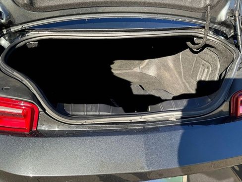 Used 2018 Chevrolet Camaro SS image 32
