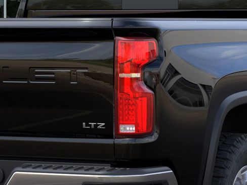 New 2026 Chevrolet Silverado 2500 LTZ w/ LTZ Plus Package AWD/4WD image 35