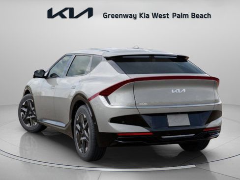New 2025 Kia EV6 Wind image 5