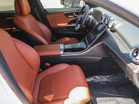 Used 2023 Mercedes-Benz C 300 Sedan image 16