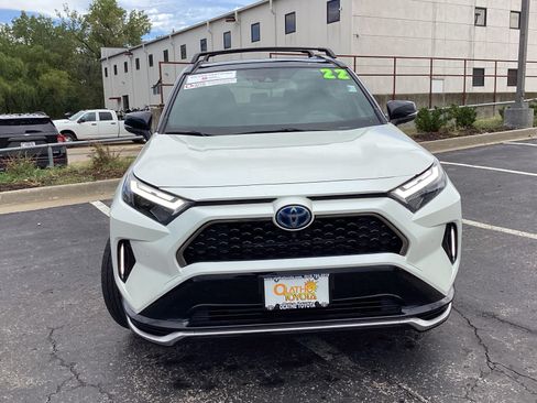 Certified 2022 Toyota RAV4 XSE w/ Premium Package AWD/4WD image 26