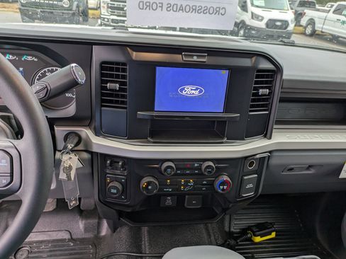New 2025 Ford F450 XL image 22
