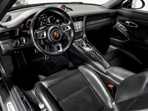 Used 2018 Porsche 911 Carrera GTS image 9