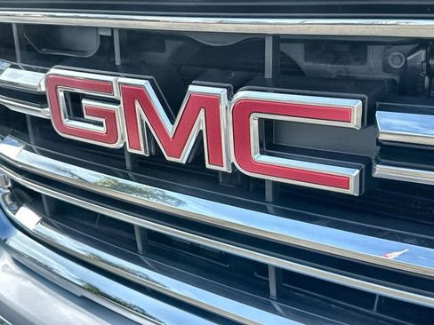 Used 2018 GMC Sierra 1500 SLT image 32
