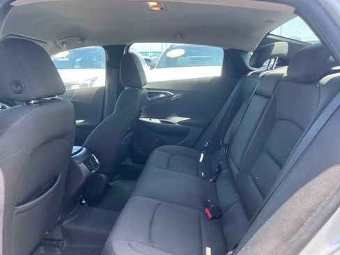 Used 2016 Chevrolet Malibu LT FWD image 17